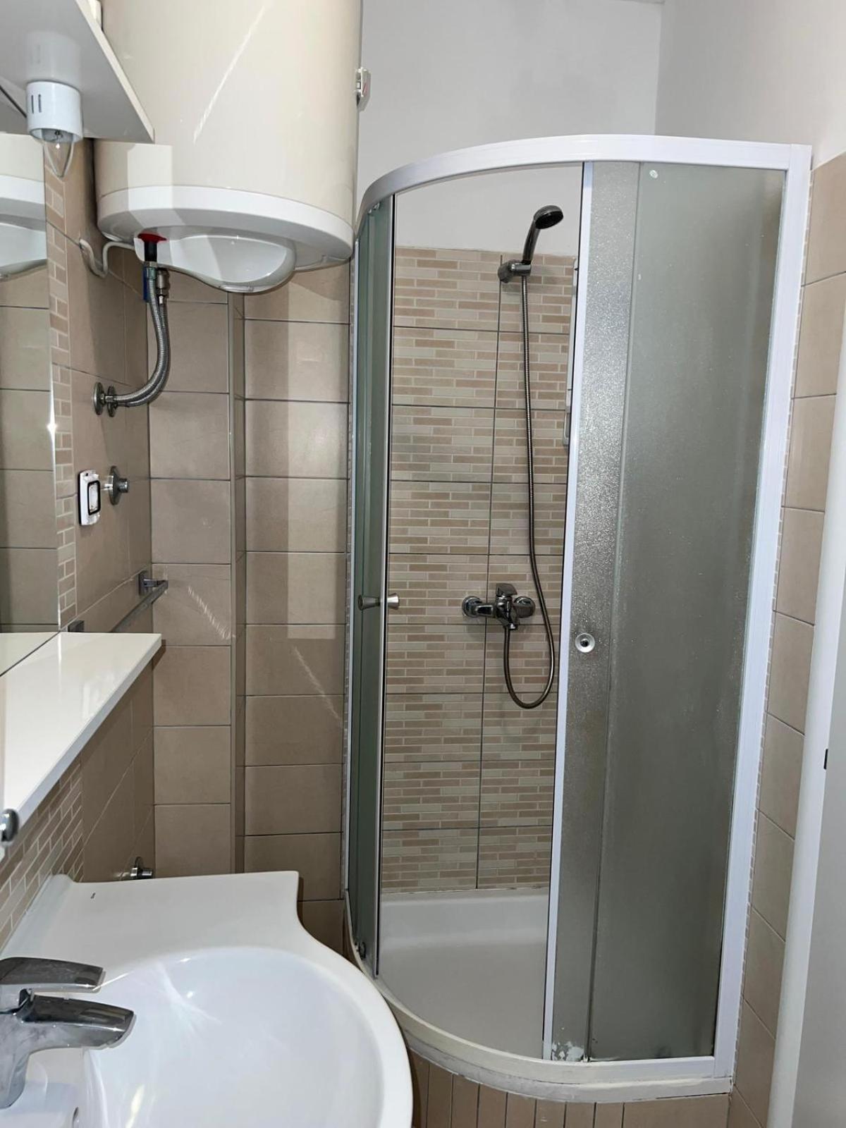 Apartament Frakic