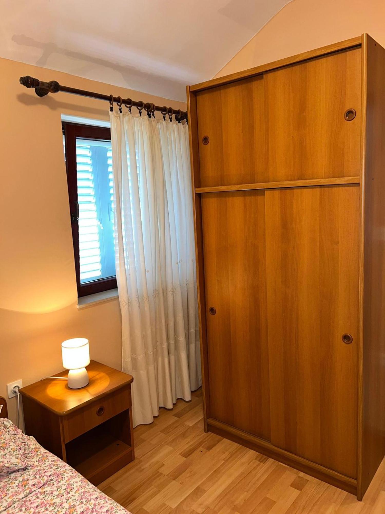 Apartament Frakic